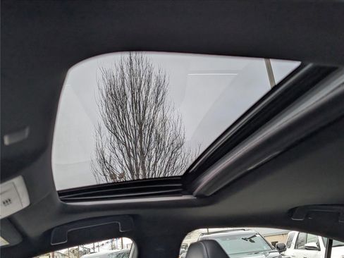 Certified 2024 Lexus IS 350 F Sport image 19