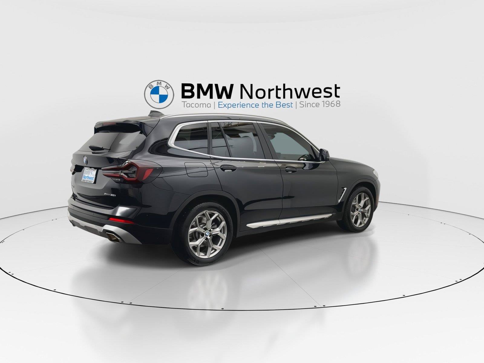 Used 2022 BMW X3 xDrive30i w/ Premium Package 2 AWD/4WD image 4