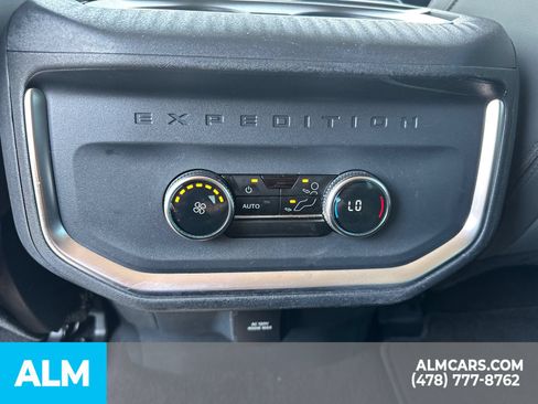Used 2025 Ford Expedition Max Active AWD/4WD image 28