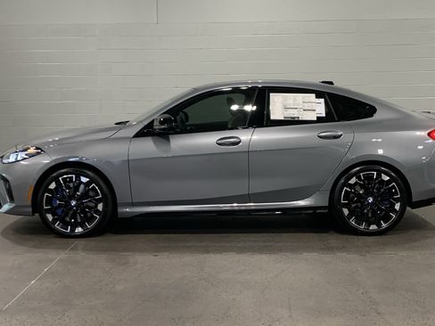 Used 2026 BMW M235i xDrive w/ Technology Package image 5