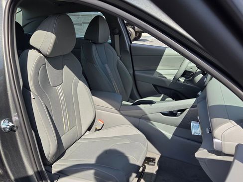 New 2026 Hyundai Elantra Sport FWD image 15