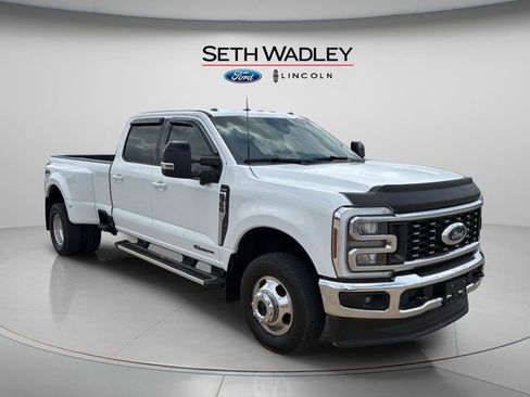 Certified 2025 Ford F350 Lariat AWD/4WD image 1