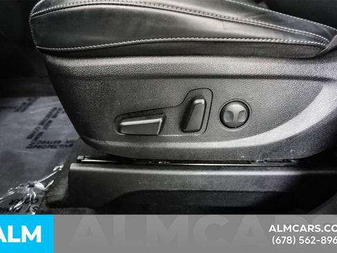Used 2025 Kia Telluride S FWD image 33