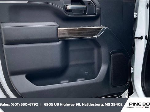 Used 2021 Chevrolet Silverado 2500 LT w/ Fleet Comfort Package image 17