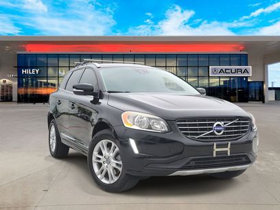 Used 2016 Volvo XC60 T5 Premier w/ Proximity Package