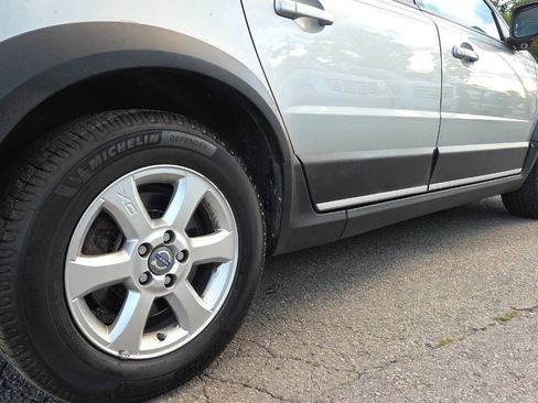 Used 2008 Volvo XC70 3.2 AWD/4WD image 16