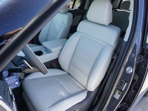 New 2026 Hyundai Santa Fe Calligraphy AWD/4WD image 18