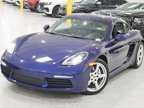 Used 2020 Porsche 718 Cayman image 6
