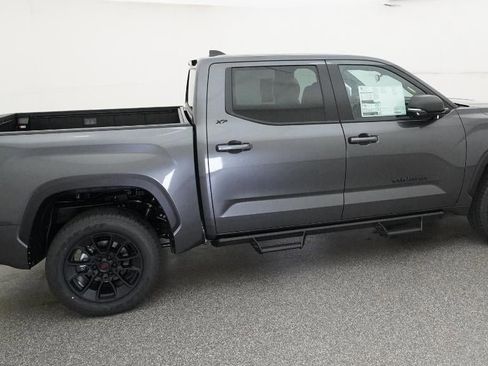 New 2026 Toyota Tundra SR5 AWD/4WD image 10