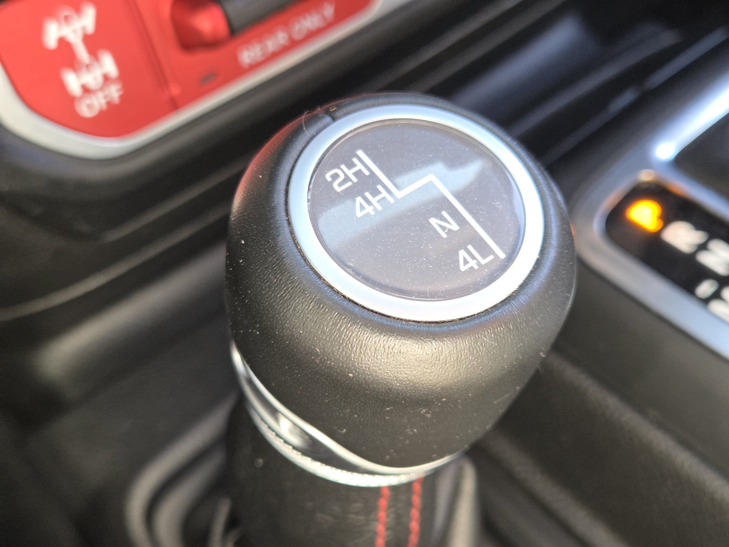 Used 2022 Jeep Wrangler Unlimited Rubicon w/ Cold Weather Group AWD/4WD image 8