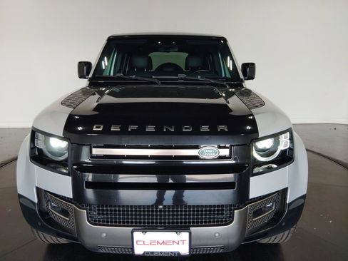 Used 2022 Land Rover Defender 110 X image 3