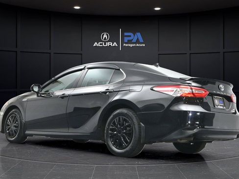 Used 2020 Toyota Camry LE FWD image 32