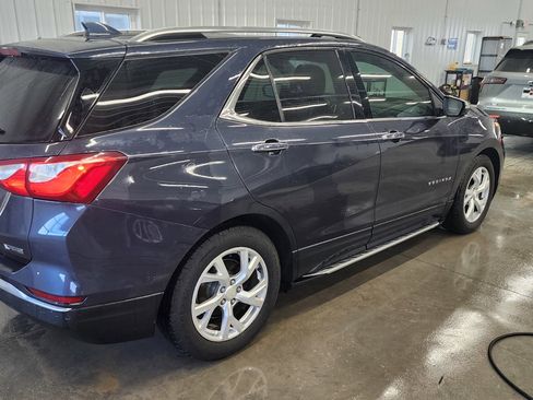 Used 2018 Chevrolet Equinox Premier image 4