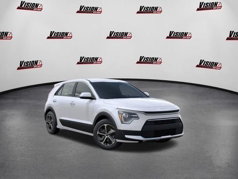 New 2026 Kia Niro LX FWD image 8