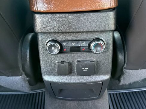 Used 2014 Ford Explorer Limited w/ Equipment Group 302A AWD/4WD image 32