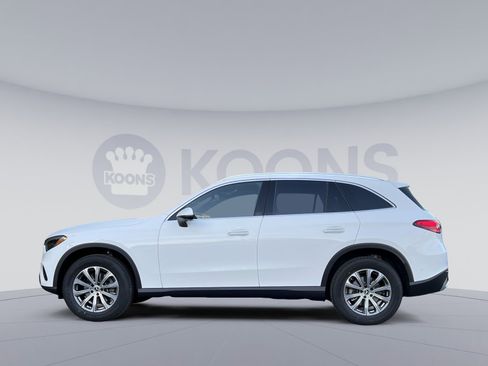 New 2026 Mercedes-Benz GLC 300 4MATIC image 2