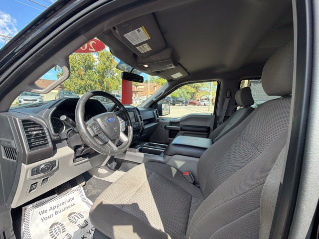 Used 2018 Ford F150 XLT w/ Equipment Group 302A Luxury AWD/4WD image 19