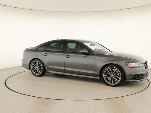 Used 2018 Audi S6 Premium Plus w/ Driver Assistance Package AWD/4WD image 9