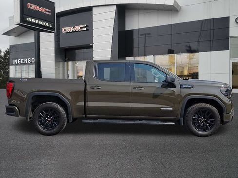 Used 2024 GMC Sierra 1500 Elevation w/ X31 Off-Road Package AWD/4WD image 27