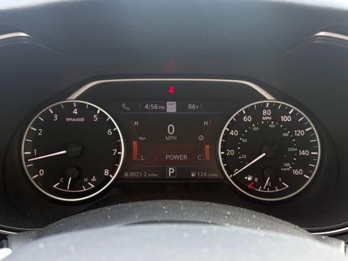 Used 2023 Nissan Maxima Platinum w/ Sport Mat Group FWD image 10