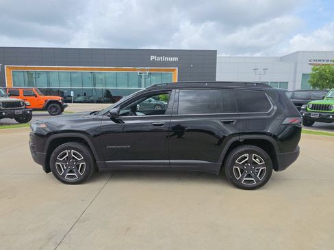 New 2026 Jeep Cherokee Laredo AWD/4WD image 2