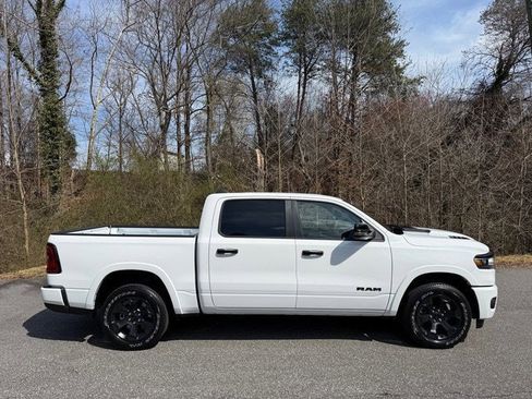 Used 2026 RAM 1500 Big Horn AWD/4WD image 5