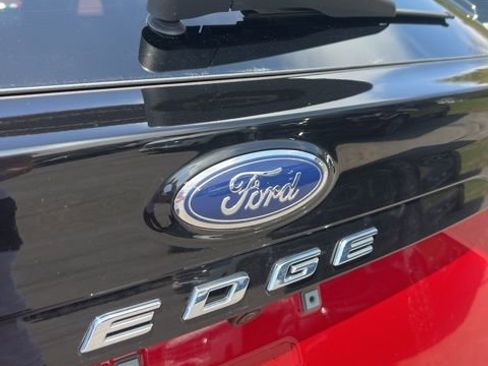 Used 2024 Ford Edge SEL w/ Convenience Package AWD/4WD image 20