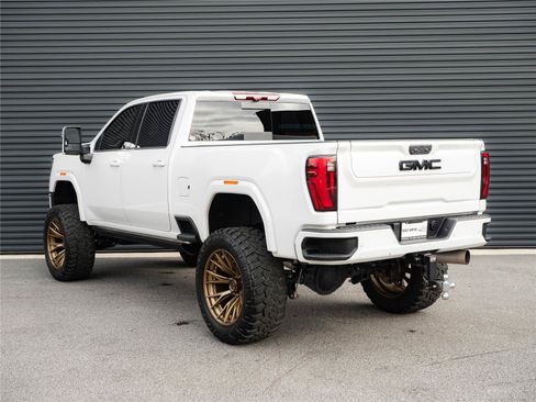 Used 2024 GMC Sierra 2500 Denali Ultimate w/ Snow Plow Prep/Camper Package AWD/4WD image 3