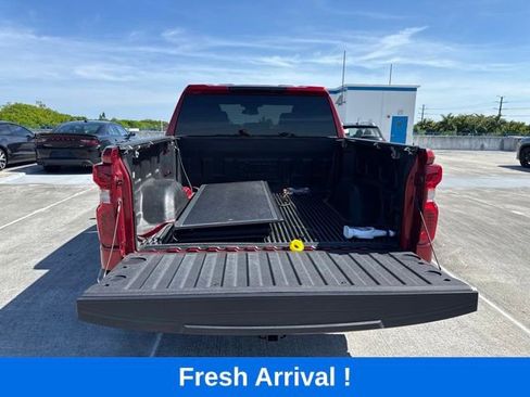 Used 2024 Chevrolet Silverado 1500 LT RWD image 16