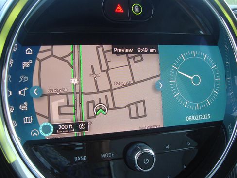 Used 2022 MINI Cooper Countryman S w/ Premium Package image 19