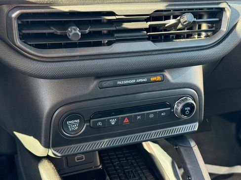 New 2025 Ford Bronco Sport Badlands image 12