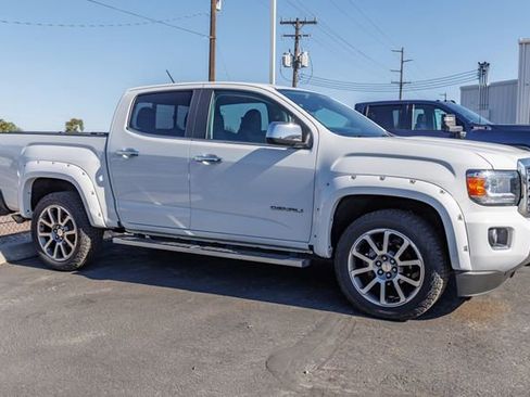 Used 2020 GMC Canyon Denali AWD/4WD image 2
