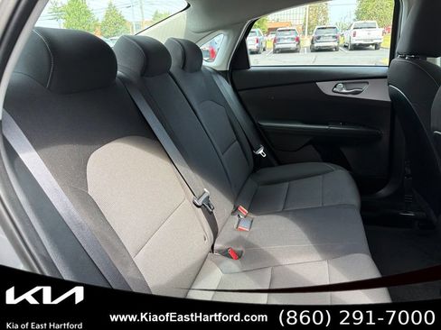 Used 2023 Kia Forte LXS FWD image 13