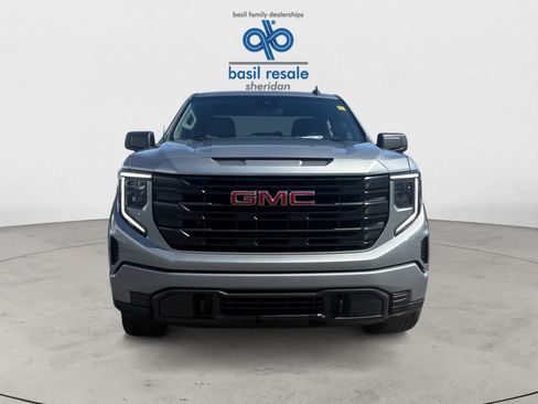Used 2024 GMC Sierra 1500 Pro w/ Graphite Edition AWD/4WD image 10