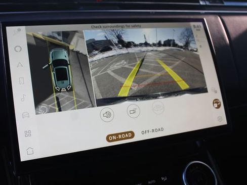 Used 2023 Land Rover Range Rover Sport SE image 20