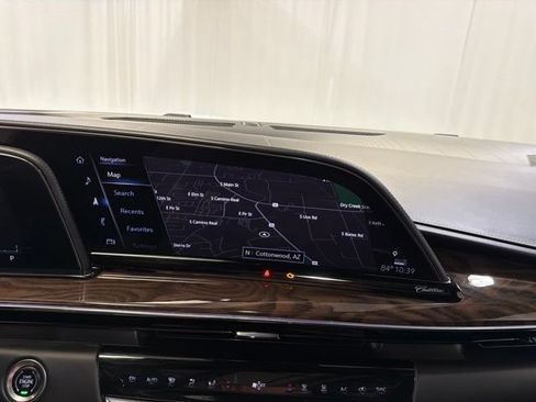 Used 2021 Cadillac Escalade Sport Platinum w/ Heavy-Duty Trailer Package AWD/4WD image 17