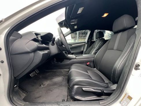 Used 2019 Honda Civic Sport image 18
