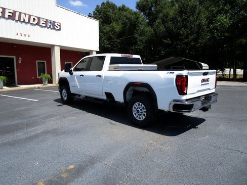 Used 2021 GMC Sierra 2500 4x4 Crew Cab w/ 1SA Safety Confidence Package image 3