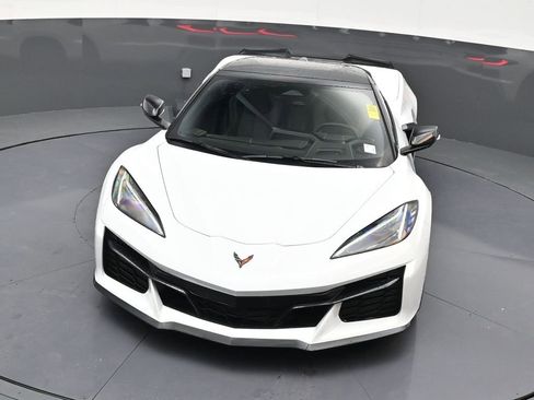 Used 2026 Chevrolet Corvette Z06 RWD image 19