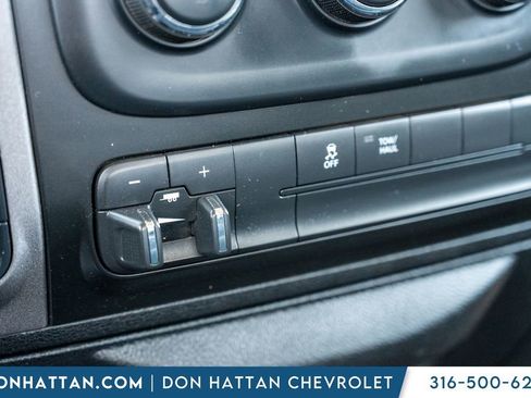 Used 2014 RAM 1500 Express image 11