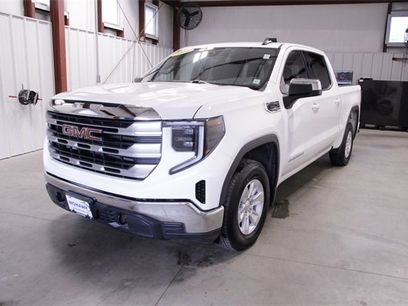 Used 2024 GMC Sierra 1500 SLE