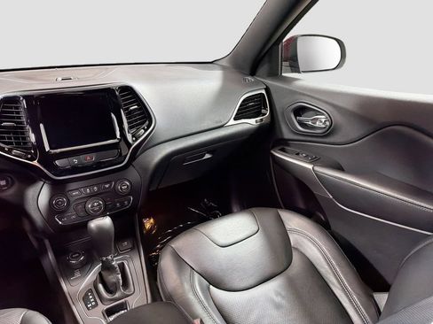 Used 2019 Jeep Cherokee High Altitude AWD/4WD image 25