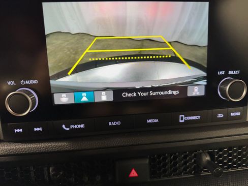 Used 2023 Honda CR-V Sport image 32