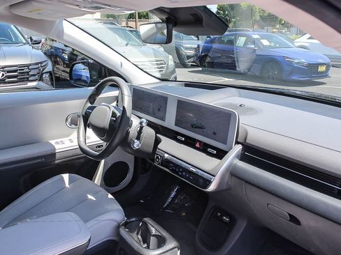 Certified 2023 Hyundai Ioniq 5 Limited RWD image 21