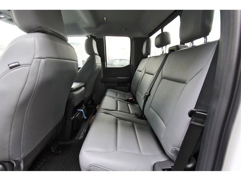 New 2025 Ford F550 4x4 Supercab Super Duty image 10