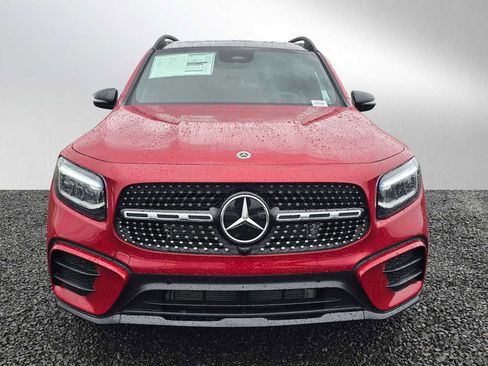 New 2026 Mercedes-Benz GLB 250 4MATIC image 8