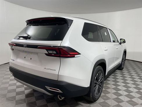 New 2026 Toyota Grand Highlander AWD Hybrid image 7