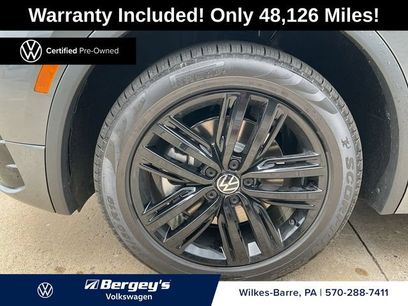 Certified 2022 Volkswagen Tiguan SE R-Line