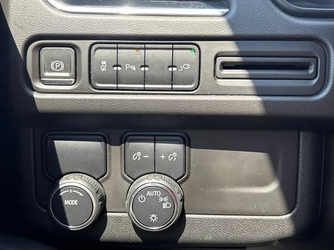 Used 2021 Chevrolet Tahoe LT RWD image 24