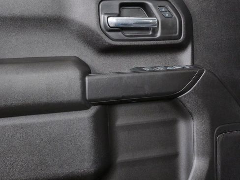 Certified 2024 Chevrolet Silverado 2500 Custom w/ Custom Value Package AWD/4WD image 6